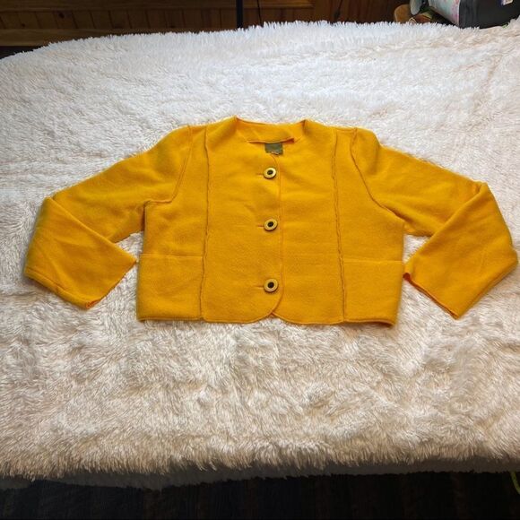 Maralyce Ferree Yellow Fleece Front Buttoned Cropped Jacket, Size Medium - Picture 1 of 9